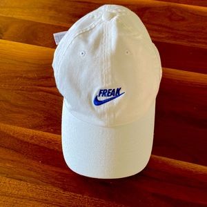 Nike Giannis dad hat special edition